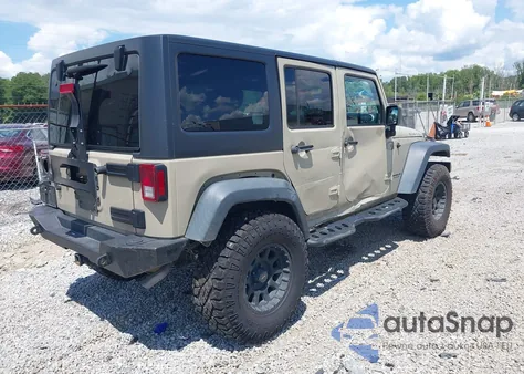 2017 Jeep Wrangler Unlimited Rubicon 4X4 z USA, uszkodzony, nr VIN 1C4BJWFG1HL593259